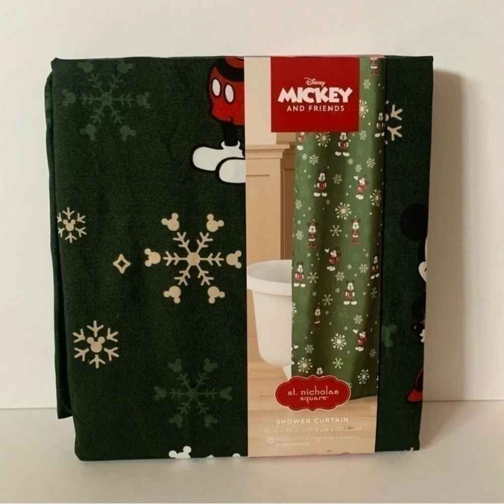 NWT. ST. NICHOLAS SQUARE Mickey & Minnie Shower Curtain
